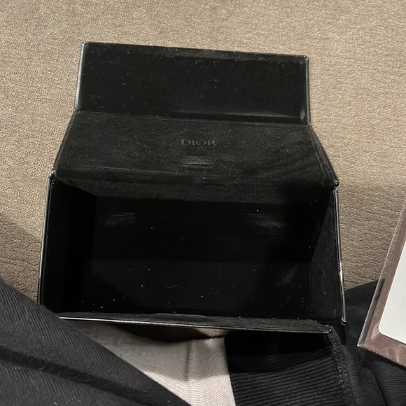 Dior sunglasses - Picture 2 of 4